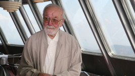 Ještěd p. Binar a křeslo